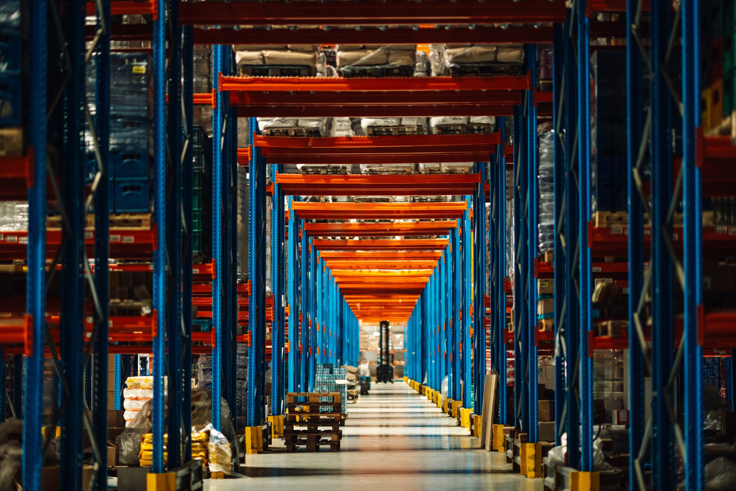How to Bridge the Gap Between Data and Warehouse Decisions